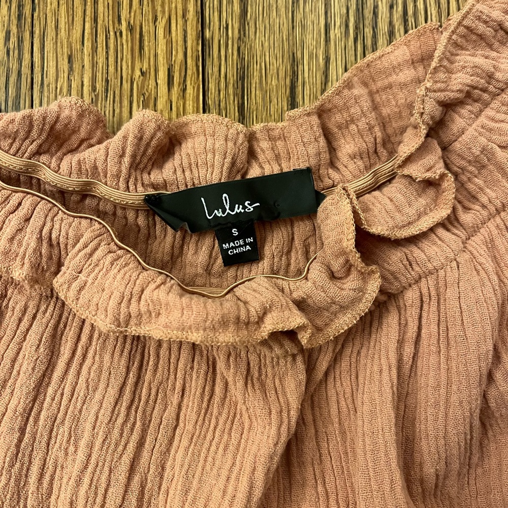 Lulu's Rose Off-Shoulder Ruffle Blouse - Picture 3 of 3